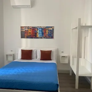 titi-rooms.hotelitalianriviera.com/